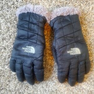 Girls Gloves